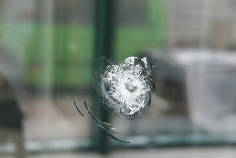 Bulletproof Glass: How Does It Work? What's It Made Of And How It's Made?