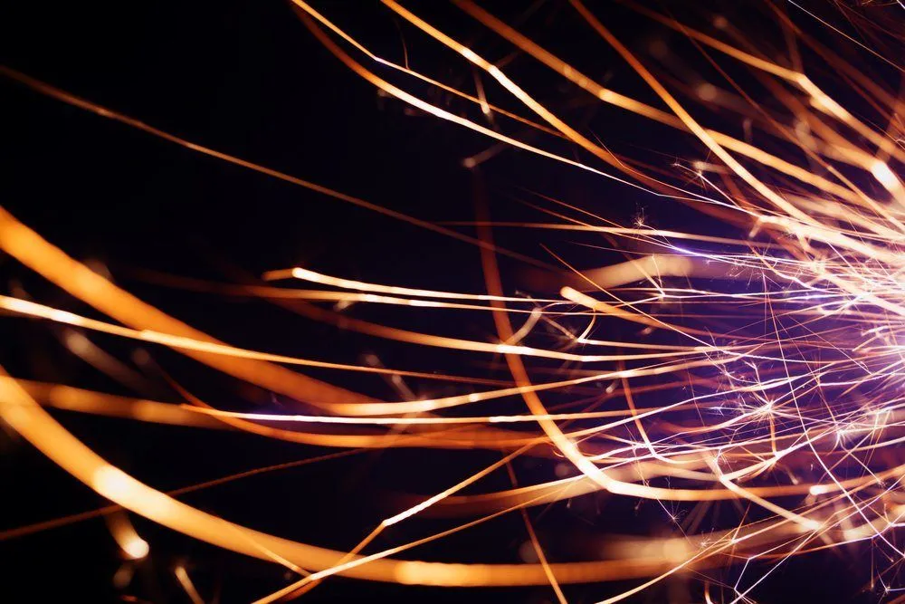 What Happens When You Put A Metallic Object In A Microwave?