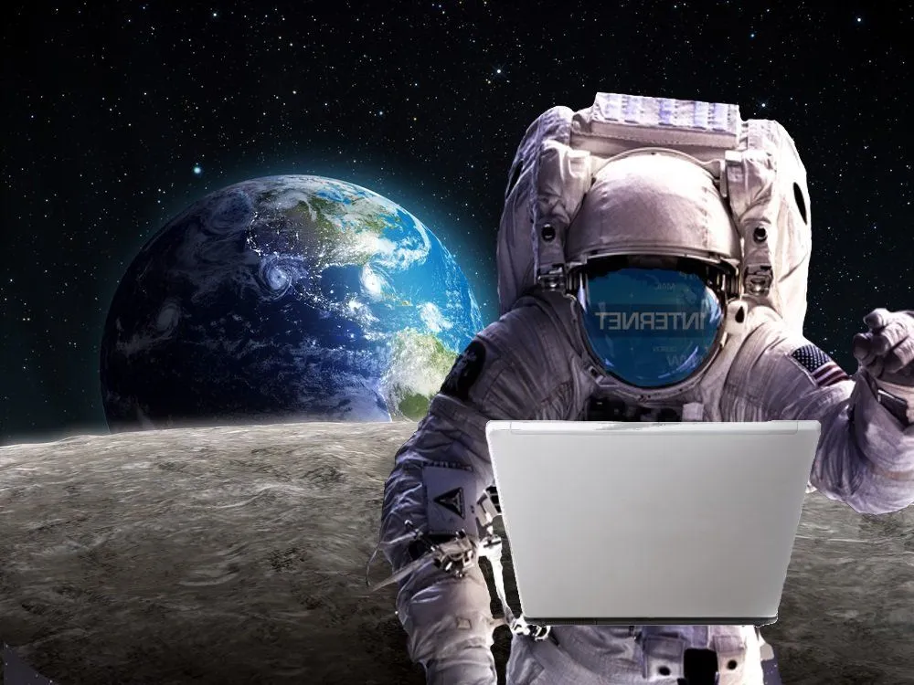 Can You Get Internet On The Moon?