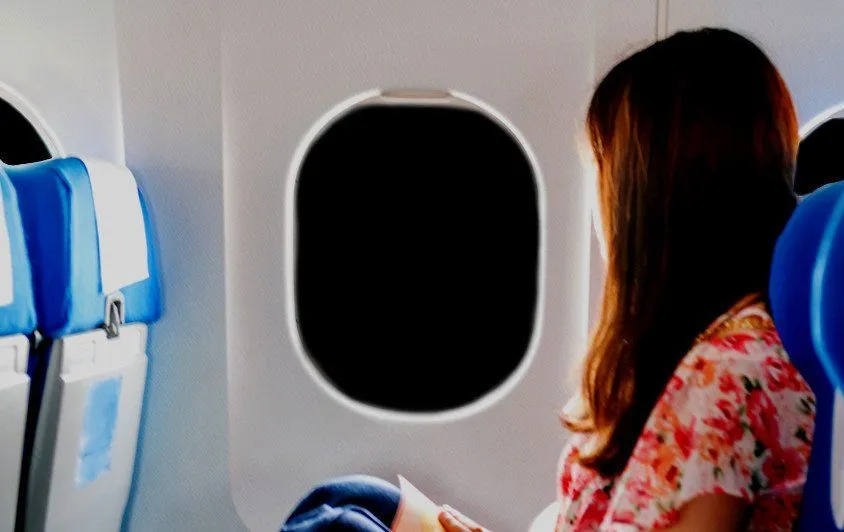 Why Can't You See Stars Out The Window Of An Airplane?