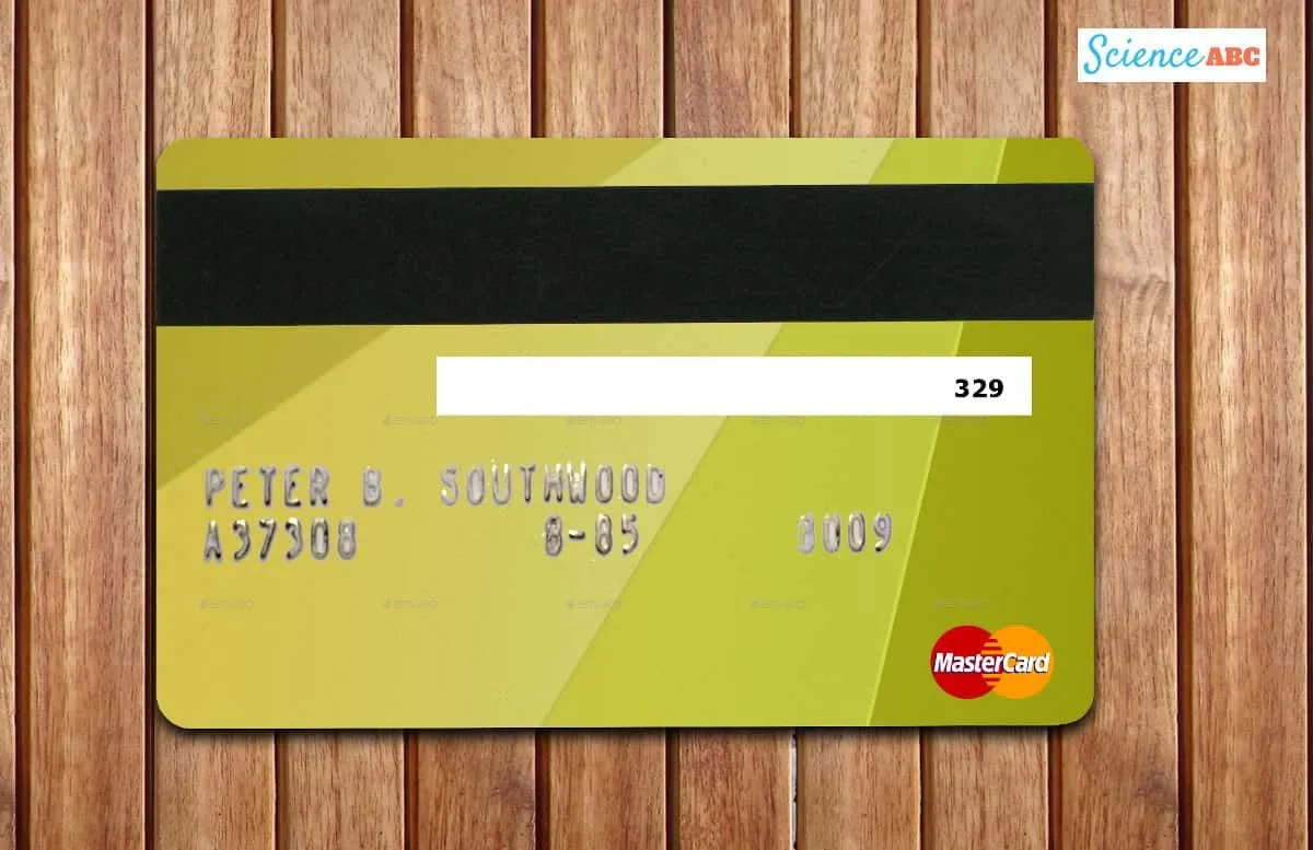 Magnetic stripe card