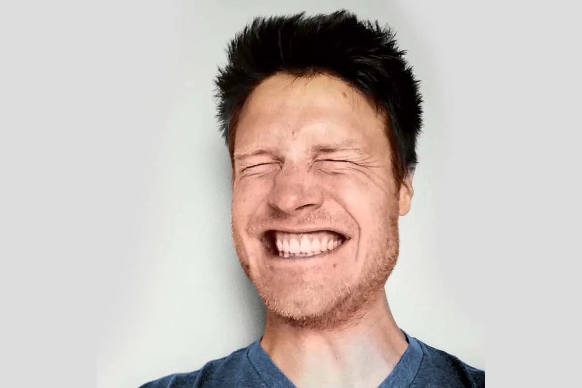 Tensor Tympani: Why Closing The Eyes Tightly Causes Crackling In Ears?