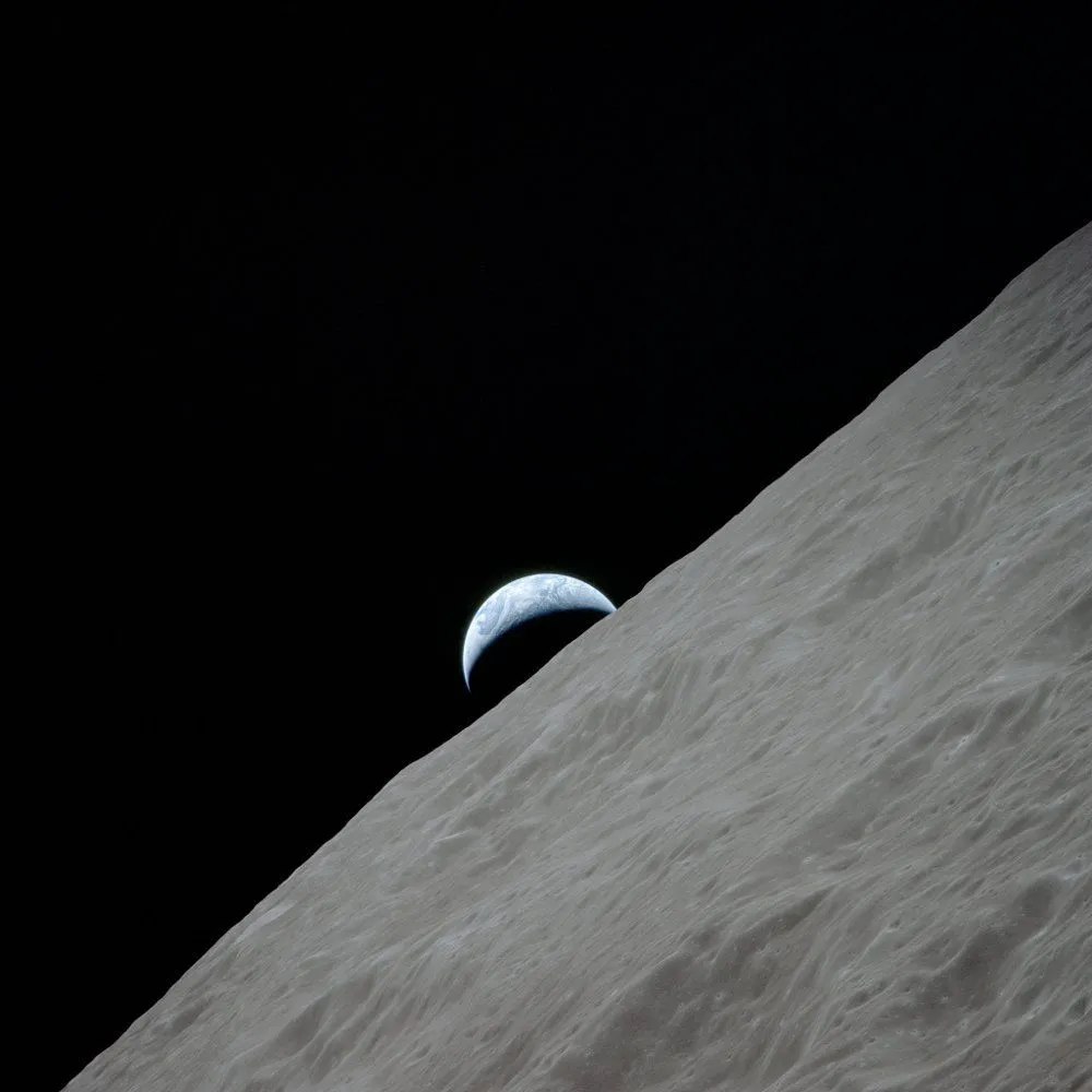 apollo 17 photo of earth from moon