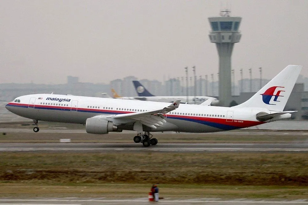 Commercial airplane Airbus A330-200