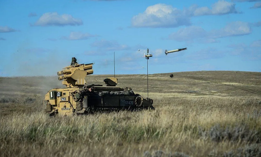 Alvis Stormer firing Starstreak in 2014