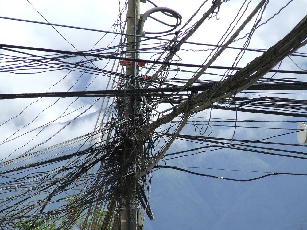 Entangled Power Lines