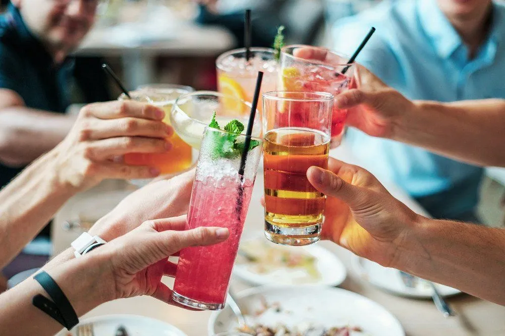 Alcohol Metabolism Rate: How Long Does Alcohol Stay On Your Breath? How To Get Rid Of It?