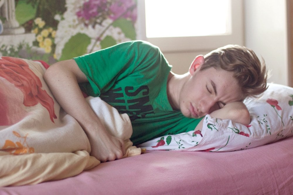 Sleeping with a bent elbow