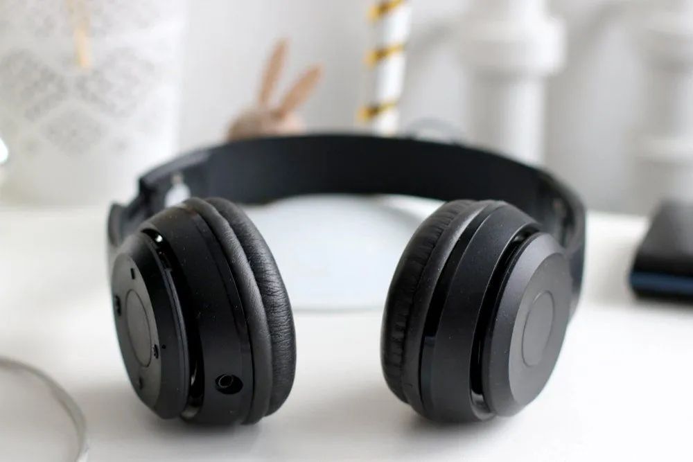 wireless headphone