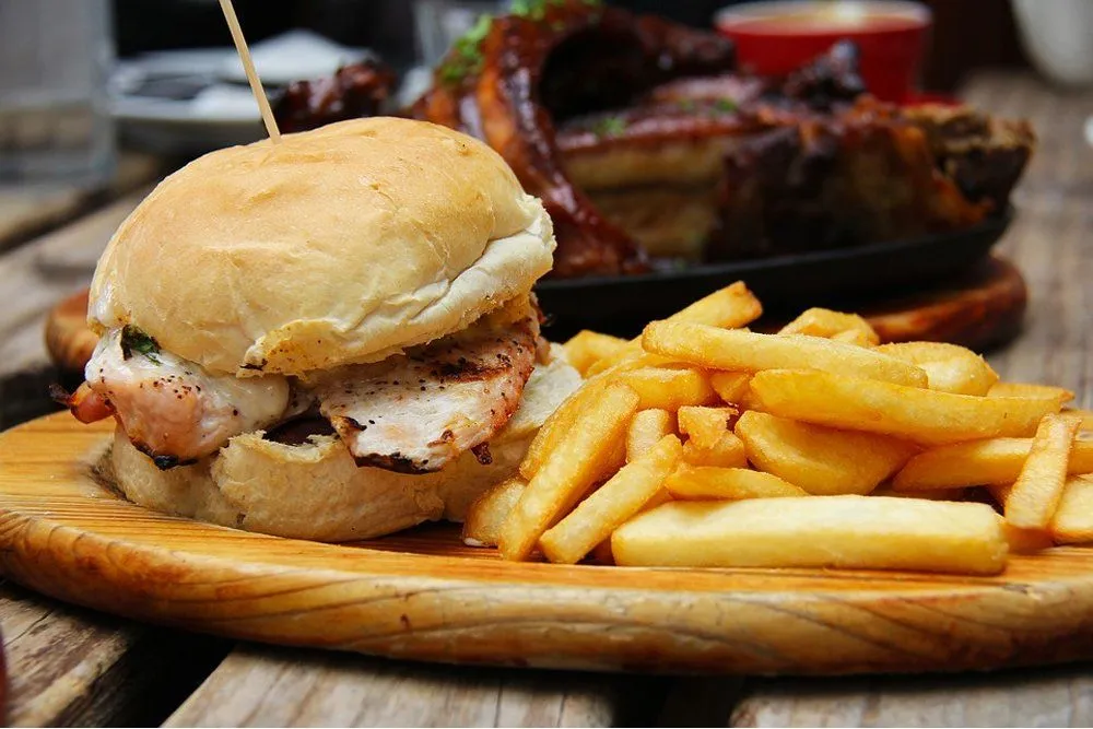Why Does Fried Food Float In Oil?