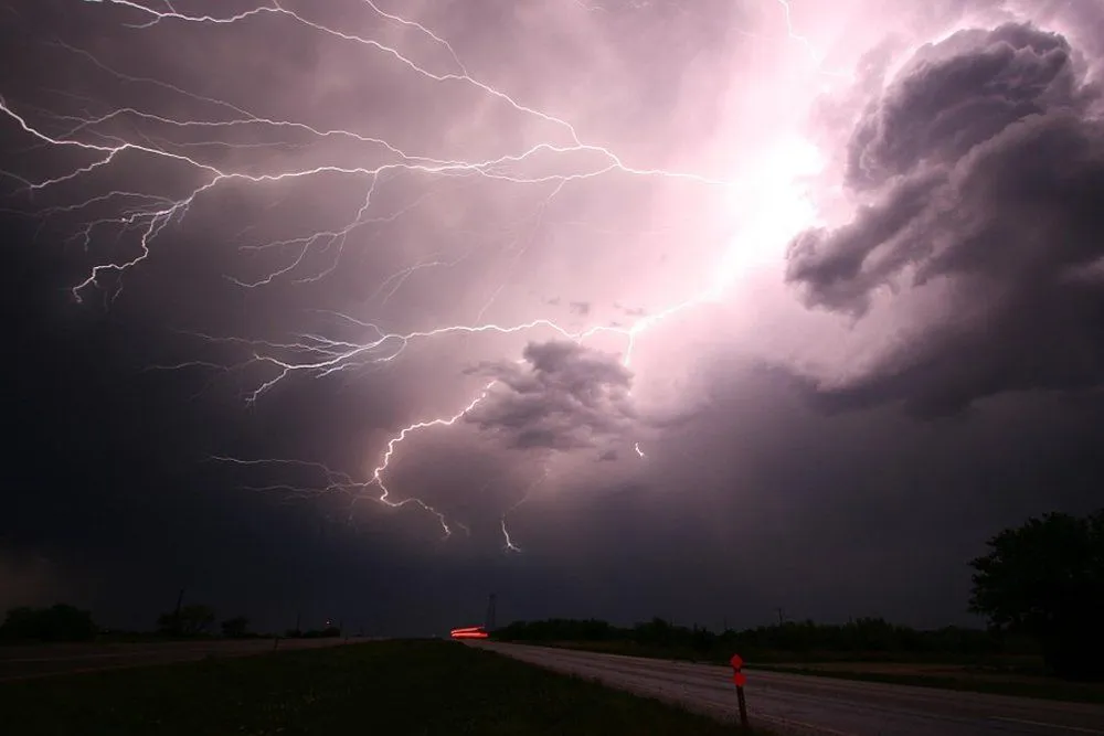 Are There Lightning Strikes On Other Planets?