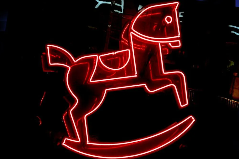 How Are Neon Signs Made?