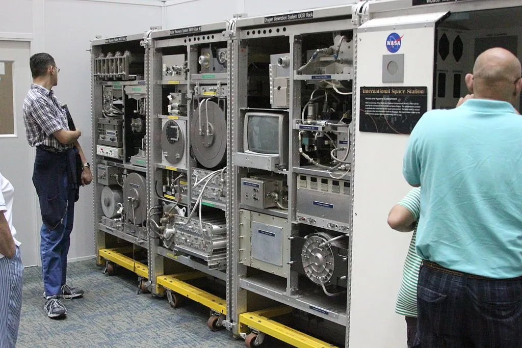 The 3 ECLSS racks on display. From left to right, the Water Recovery System (Rack 1), WRS (Rack 2) and Oxygen Generating System. (Photo Credit: James E. Scarborough/Wikimedia Commons)