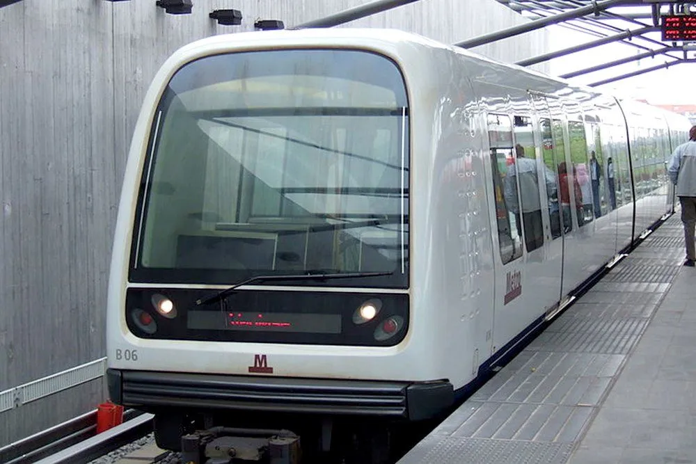 How Driverless Trains Work? Do They Drive Themselves?