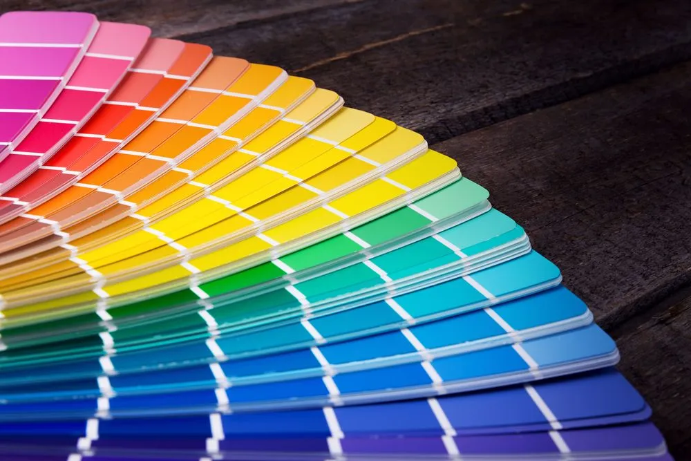 Does Carbon Come In Different Colors?