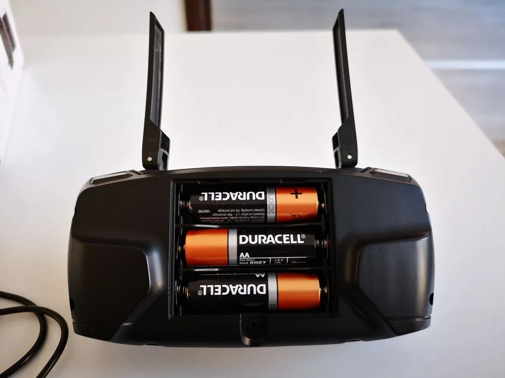 Why Do Batteries Go In Opposite Directions?