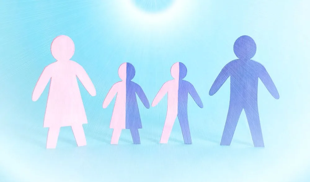 Figures,Of,Family,People,Of,Father,,Mother,And,Children,On