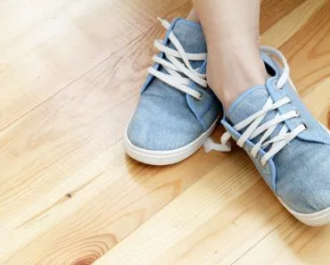 Textile,Breathable,Shoes,With,Laces,Are,Ideal,For,Sports