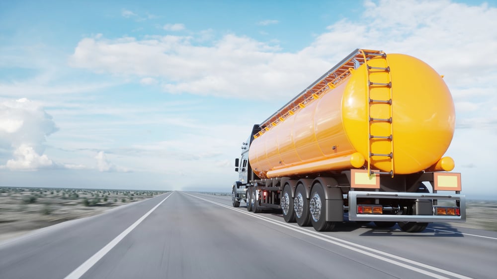 Gasoline,Tanker,,Oil,Trailer,,Truck,On,Highway.,Very,Fast,Driving.