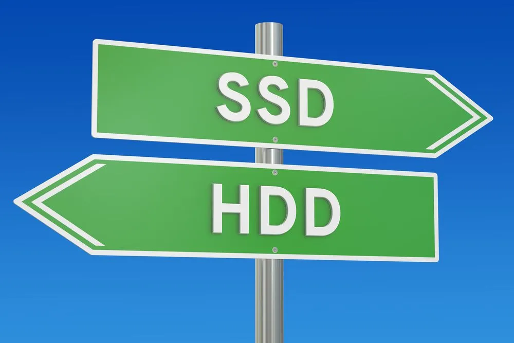 Ssd,Vs,Hdd,Concept,,3d,Rendering,Isolated,On,White,Background