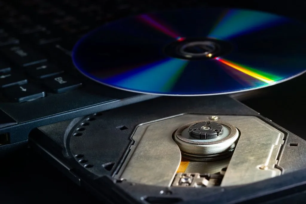 How Is Data Stored On Optical Disc Like DVD?