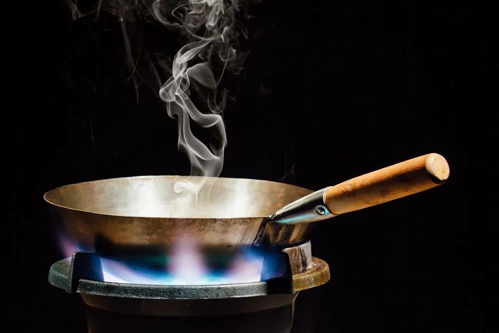 Chinese,Wok,Pan,On,Fire,Gas,Burner