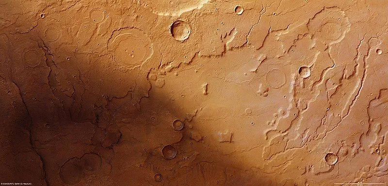 Signs_of_ancient_flowing_water_on_Mars_
