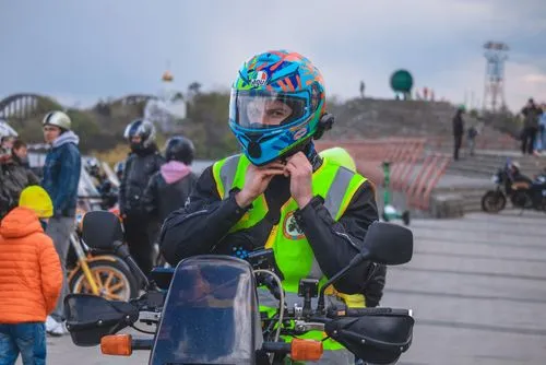 A,Column,Of,Bikers,Drove,Through,The,City,And,Opened