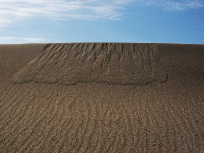 Dune avalanche DeathValley2