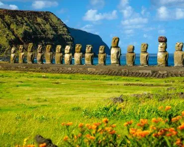 The,Ancient,Moai,Of,Ahu,Togariki,,On,Easter,Island,,Some