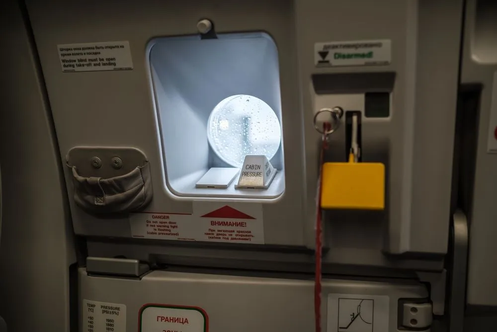 Kaliningrad,,Russian,Federation,-,April,25,,2021:,Cabin,Pressure,Warning