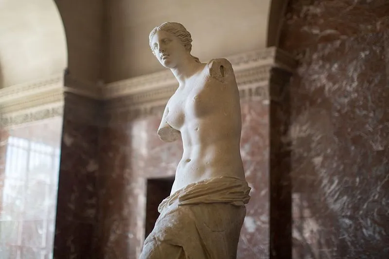 Why Is Venus De Milo Missing Her Arms?