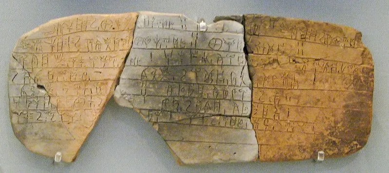 Linear B tablets were used to reconstruct an entire civilization. (Credits: Sharon Mollerus / Flickr)