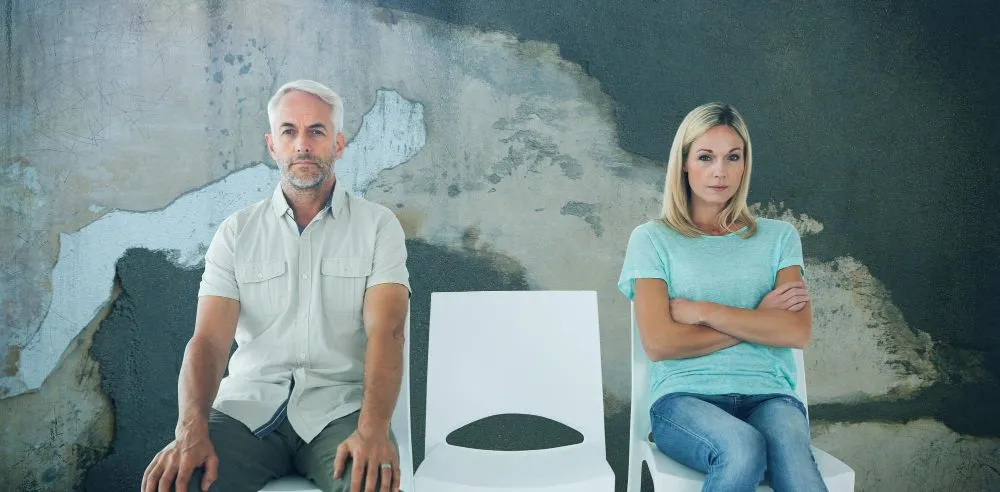 Shared Psychotic Disorder appears to be very common amongst couples who are isolated from others. (Credits: creativeart/Freepik)