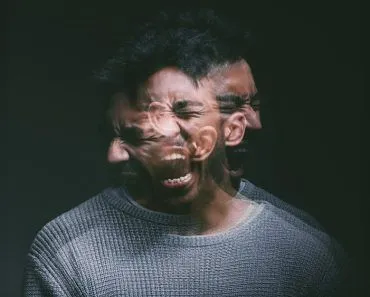 Can Delusions Be Contagious?