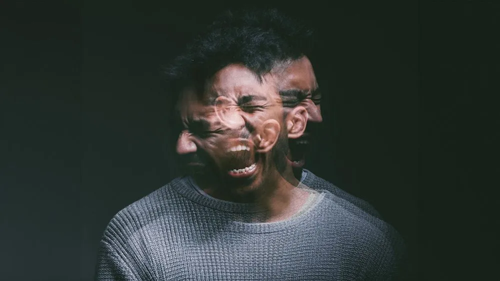 Can Delusions Be Contagious?