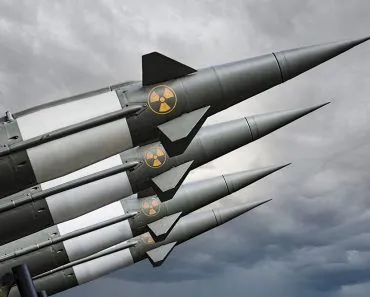 Would Shooting Down A Nuclear Missile Cause A Nuclear Explosion?